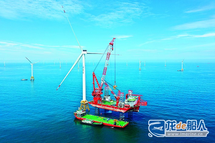 白鹤滩号助力全球首台16兆瓦海上风电机组成功吊装